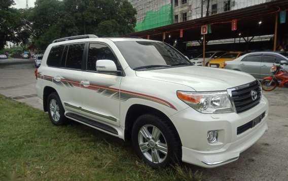 Toyota Land Cruiser 2013 for sale in Pasig -2