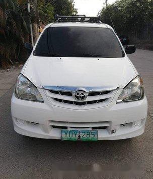 Sell White 2007 Toyota Avanza in Cebu 