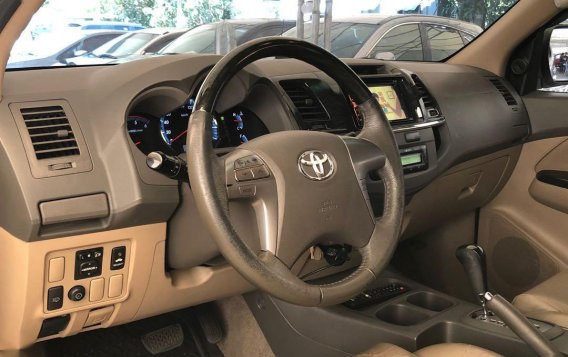 2012 Toyota Fortuner for sale in Makati -6