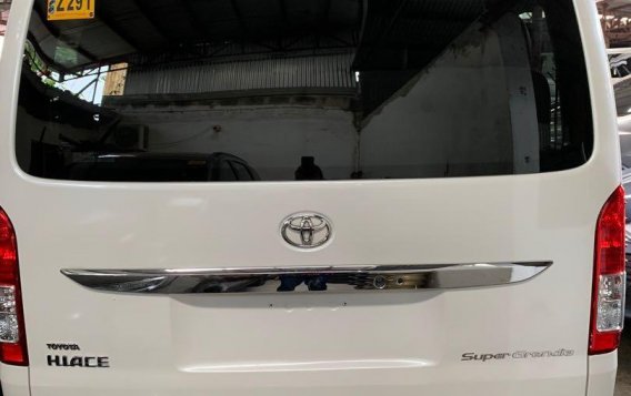 Selling Toyota Grandia 2019 in Quezon City-7