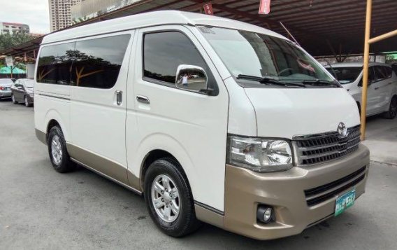 2013 Toyota Hiace for sale in Manila-8