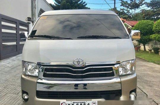 White Toyota Hiace 2016 for sale in Parañaque -1