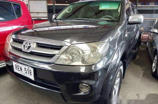 Sell Silver 2007 Toyota Fortuner in Quezon City-3