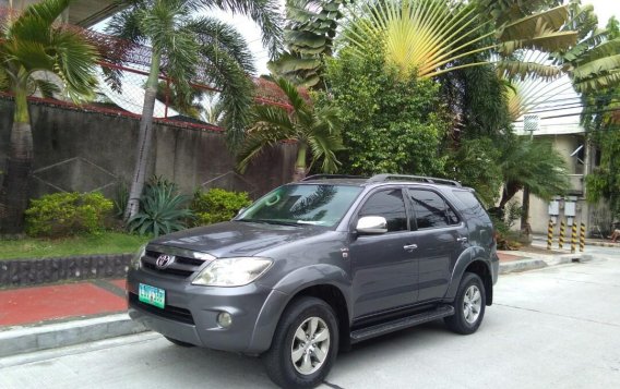 2006 Toyota Fortuner for sale in Quezon City-7