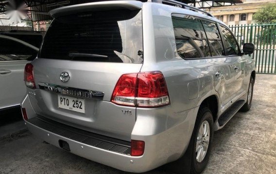 2011 Toyota Land Cruiser for sale in Taguig -3