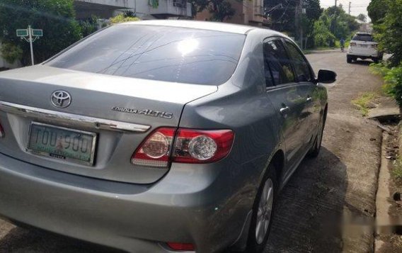 Sell Silver 2012 Toyota Corolla altis at 57000 km-2