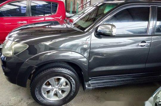 Sell Silver 2007 Toyota Fortuner in Quezon City-5