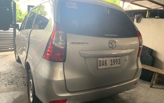 Selling Silver Toyota Avanza 2019 in Quezon City-4