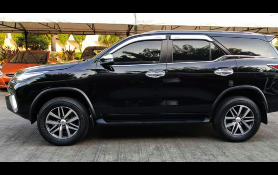Selling Toyota Fortuner 2017 SUV at 20344 km-15