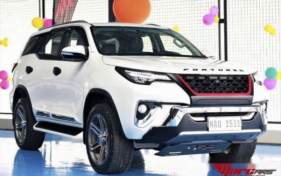 White Toyota Fortuner 2017 at 14000 km for sale -1