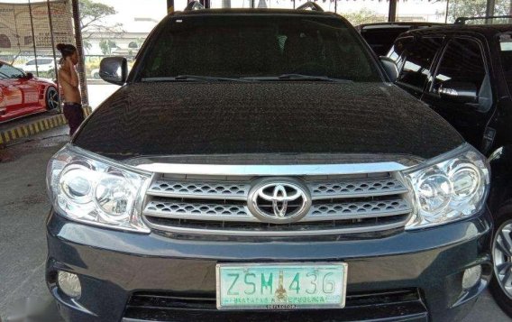 2010 Toyota Fortuner for sale in Quezon City