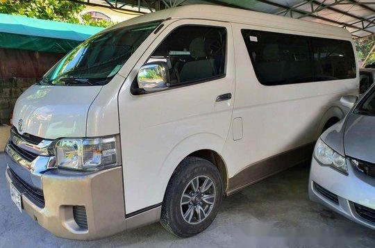 White Toyota Hiace 2014 Manual Diesel for sale -2