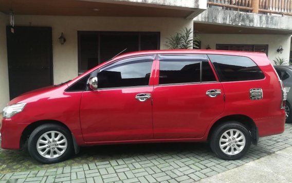 Sell Red 2015 Toyota Innova in Quezon City