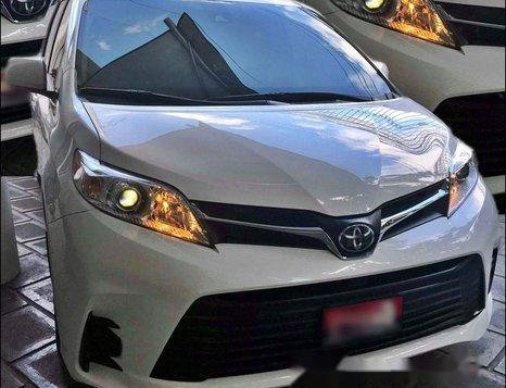 Selling White Toyota Sienna 2019 in General Salipada K. Pendatun