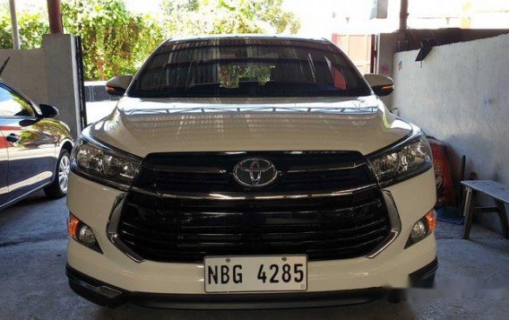 White Toyota Innova 2019 for sale-1