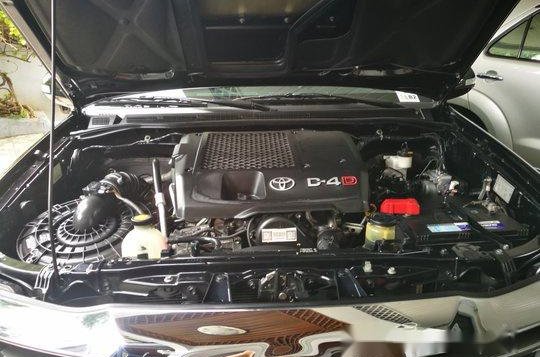 Black Toyota Fortuner 2015 at 55000 km for sale -2