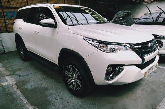 Used White Toyota Fortuner 2017 for sale -1