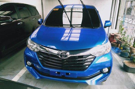 Selling Blue Toyota Avanza 2018 Automatic Gasoline -1
