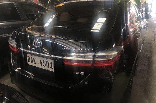 Black Toyota Corolla altis 2018 at 2200 km for sale -3