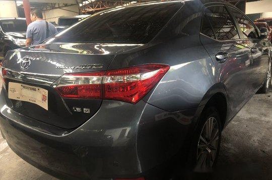 Selling Toyota Corolla altis 2017 Automatic Gasoline -5