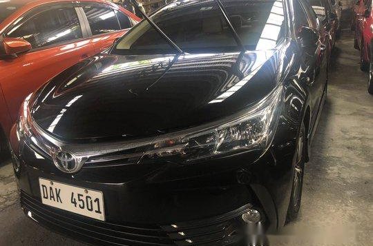 Black Toyota Corolla altis 2018 at 2200 km for sale -1