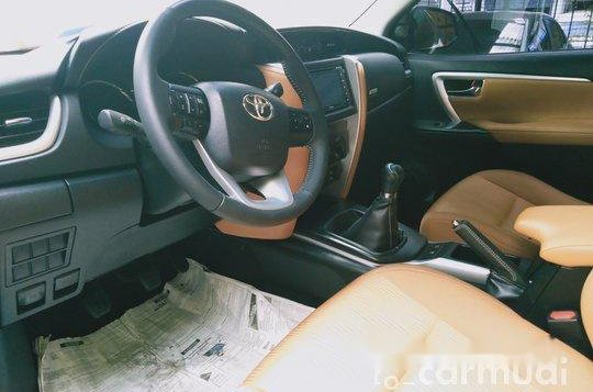 Used White Toyota Fortuner 2017 for sale -4