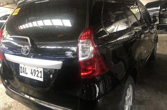 Black Toyota Avanza 2019 at 1900 km for sale -2