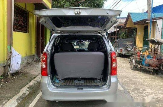 Selling Silver Toyota Avanza 2010 at 47000 km -8
