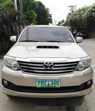 Selling Beige Toyota Fortuner 2014 Automatic Diesel 