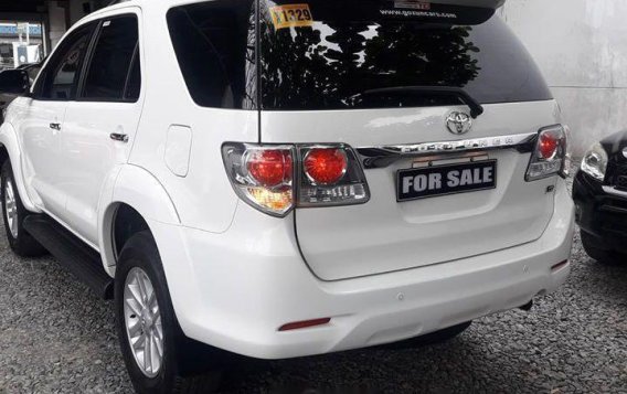 Selling Toyota Fortuner 2014 Suv-2