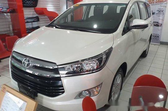 Selling White Toyota Innova 2020 Automatic Diesel -2