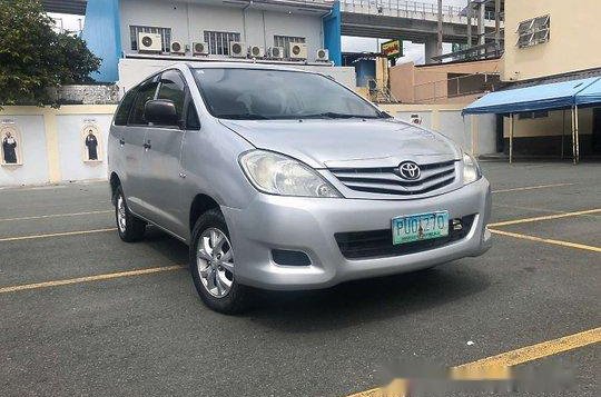 Selling Toyota Innova 2011 Manual Diesel at 93000 km-3