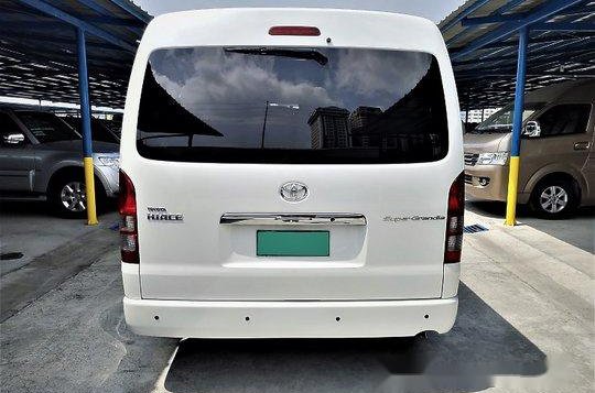 White Toyota Hiace 2013 Automatic Diesel for sale -4