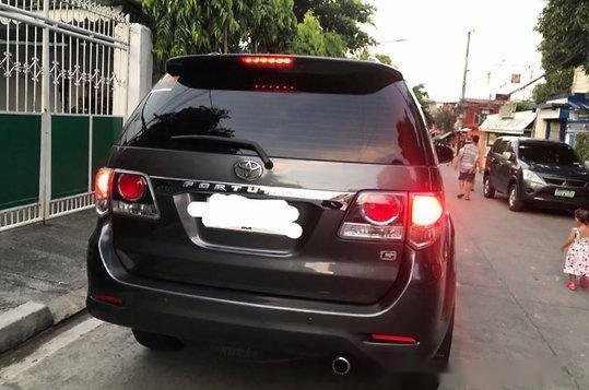 Selling Grey Toyota Fortuner 2015 in Parañaque -2