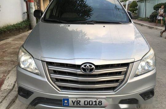 Selling Silver Toyota Innova 2015 Automatic Diesel at 22000 km-1