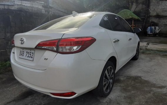 Sell Pearlwhite 2018 Toyota Vios in Quezon City -3