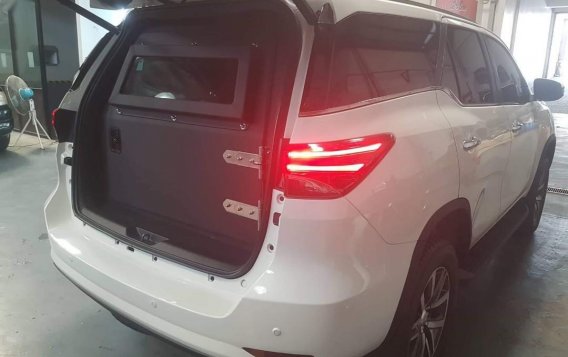 Toyota Fortuner 2019 for sale in Quezon City-8