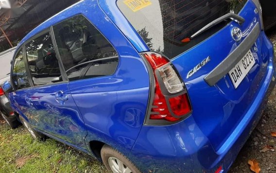 Blue Toyota Avanza 2018 for sale in Quezon City-3