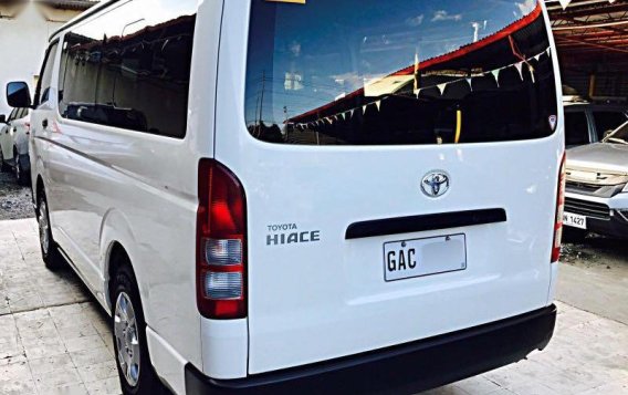 2017 Toyota Hiace for sale in Mandaue -5