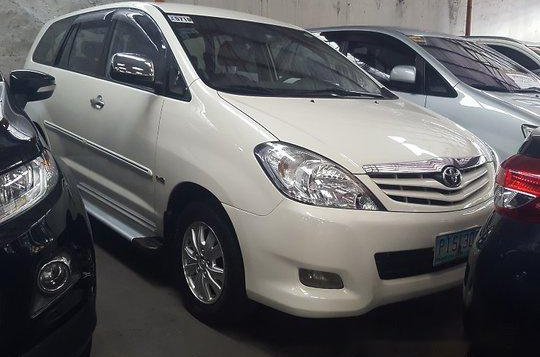 Toyota Innova 2012 Automatic Diesel for sale -1