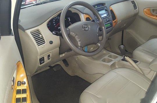 Toyota Innova 2012 Automatic Diesel for sale -8