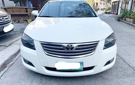 Pearlwhite Toyota Camry 2008 for sale in Bacoor