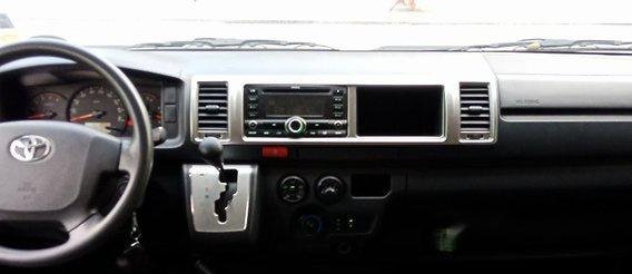 Silver Toyota Hiace 2015 at 60000 km for sale -9