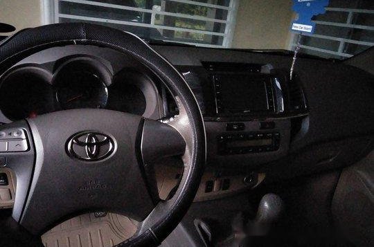 Toyota Fortuner 2012 Manual Diesel for sale  -2