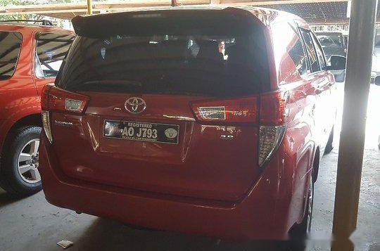 Selling Toyota Innova 2017 at 32544 km-12