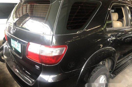 Black Toyota Fortuner 2010 at 58000 km for sale -3