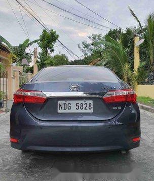 Grey Toyota Corolla Altis 2017 at 30000 km for sale -7