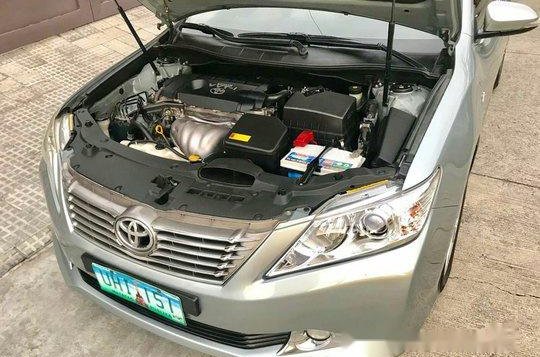 Silver Toyota Camry 2013 Automatic Gasoline for sale -9