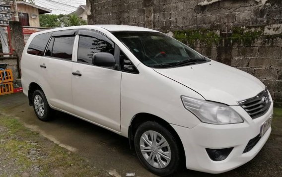 2012 Toyota Innova for sale in Manila-3