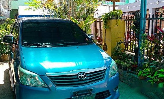 Blue Toyota Innova 2012 for sale in Malolos